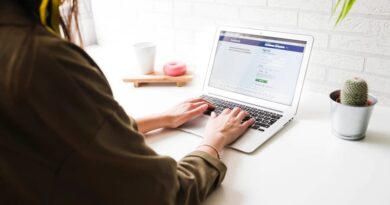 Cómo reportar una cuenta comprometida de Facebook